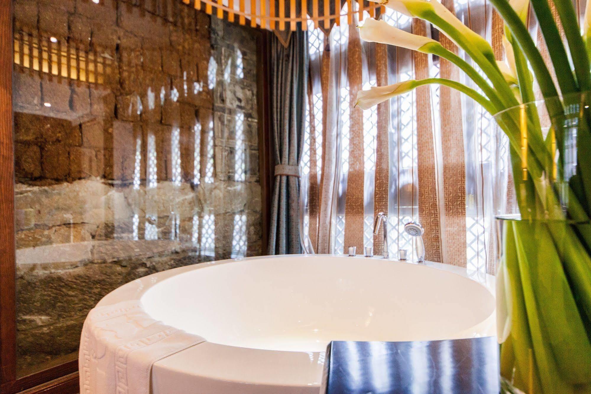 Lijiang Liman Hotel Lệ Giang Ngoại thất bức ảnh